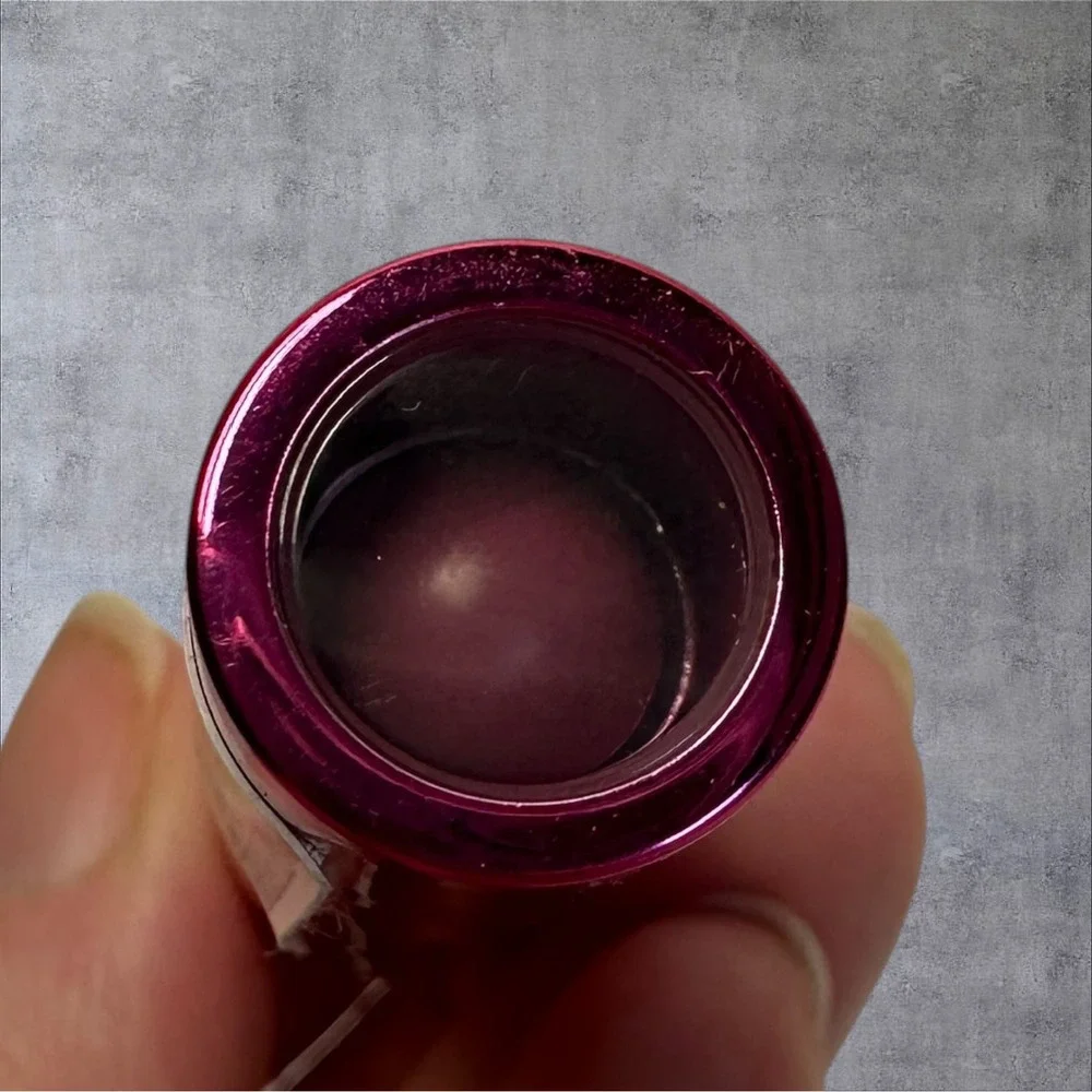 Almay Color & Care Lip Oil-in-Stick .09oz Sugar Plum‎ 110 New Sealed Sheer Berry